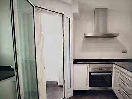 Alina Apartment Chic