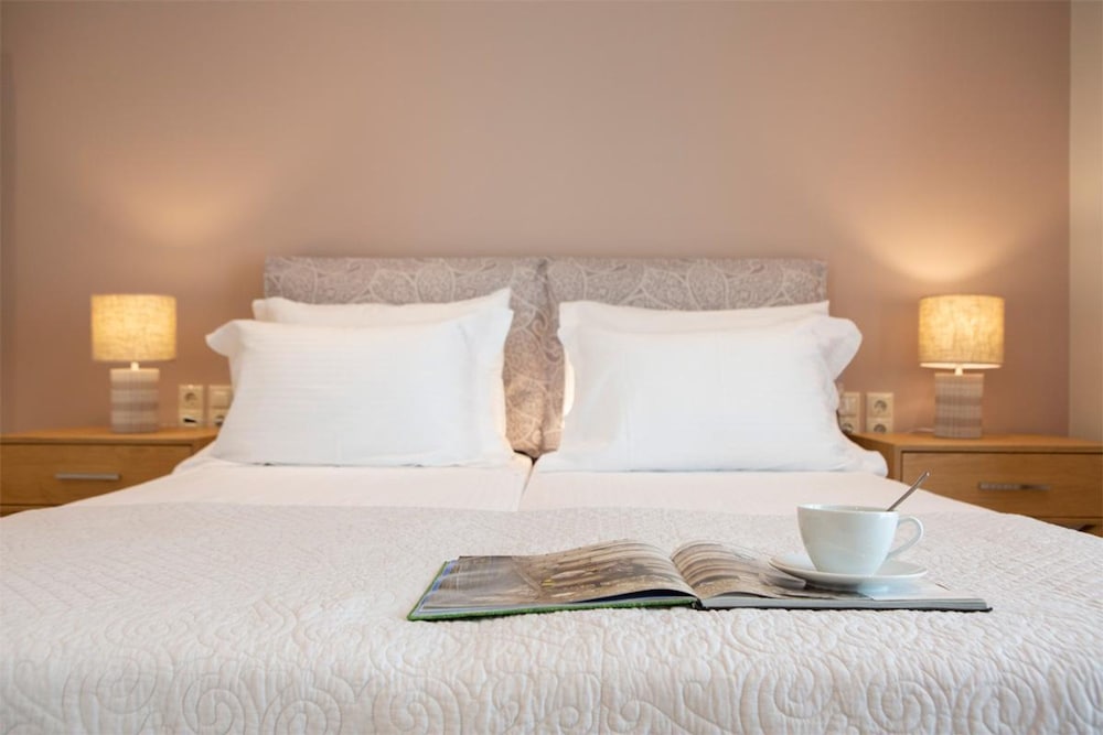 Enalion Apartments