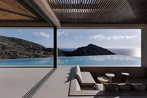 Crimson View Villa by Hide Out
