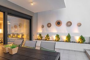 Spei Luxury House