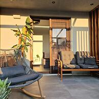 D A Luxury Suite Jacuzzi
