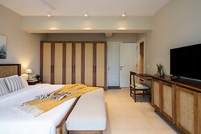 Staymaster Solintra 3BHK C301