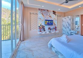 Hill Breeze Resort by VOYE HOMES