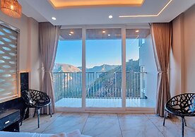 Hill Breeze Resort by VOYE HOMES