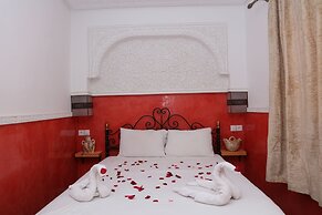 Riad Seven Doors