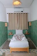 Riad Seven Doors