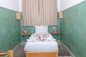 Riad Seven Doors