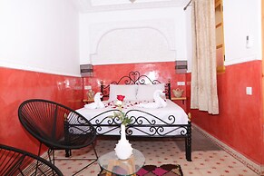 Riad Seven Doors