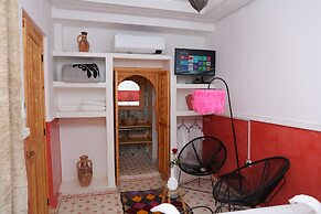 Riad Seven Doors