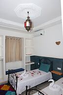 Riad Seven Doors