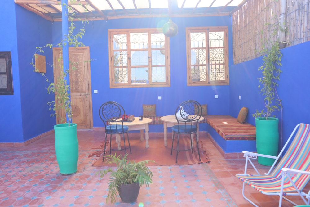 Riad Seven Doors