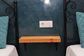 Riad Seven Doors