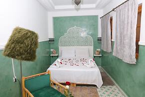 Riad Seven Doors