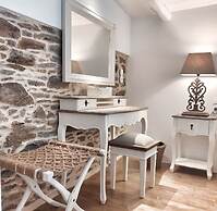 TOP SUITES