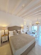 TOP SUITES