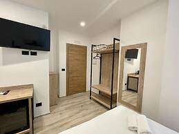 BARI AIRPORT ROOMS