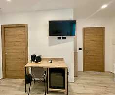 BARI AIRPORT ROOMS