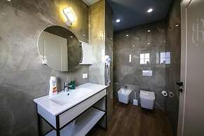 Tonis Rooms Vlore