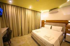 Tonis Rooms Vlore