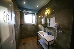 Tonis Rooms Vlore