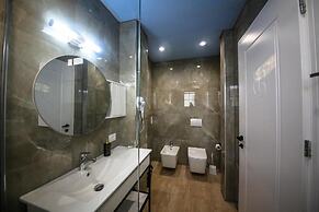 Tonis Rooms Vlore