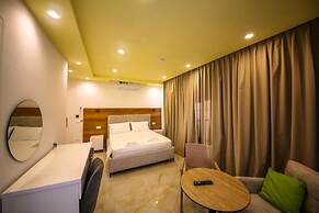 Tonis Rooms Vlore
