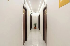 Glitz Rexton Inn - IIT Powai