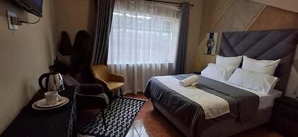 Neema Lodge