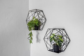 Castellana by Otium