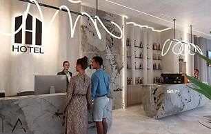 Veranda Hotel by Mirage