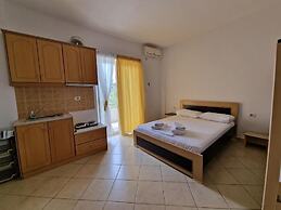 Hotel Studio Eno Ksamil