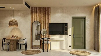 San Angelo Luxury Studios - Adults Only