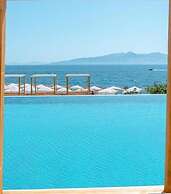 San Angelo Luxury Studios - Adults Only