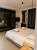 Mat Suites
