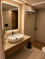 Mat Suites