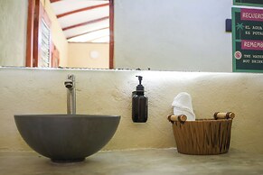 Makai Beach Hostel