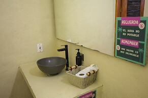 Makai Beach Hostel