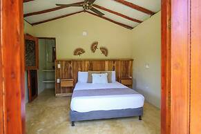 Makai Beach Hostel