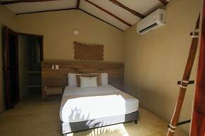 Makai Beach Hostel
