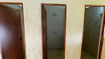 Makai Beach Hostel