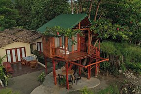 Makai Beach Hostel