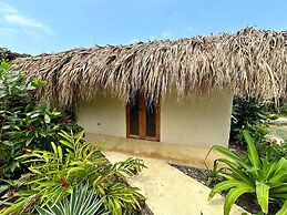 Makai Beach Hostel