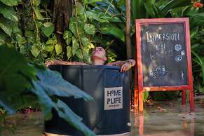 Makai Beach Hostel