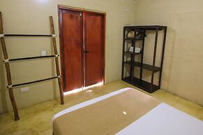 Makai Beach Hostel