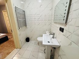 62 Dimitri Uznadze str.