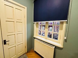 62 Dimitri Uznadze str.