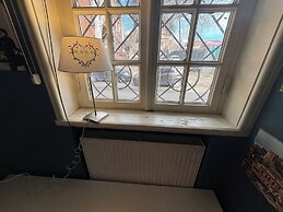 62 Dimitri Uznadze str.