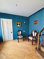 62 Dimitri Uznadze str.