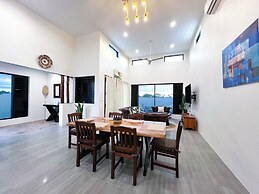 Solana Apartments