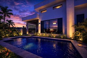 Solana Apartments